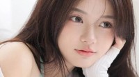 每个女大学生王人有一件性感穿着 生计费养汉子的囧图